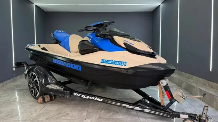 JET SKI WAKE 170 2025 ÚNICO DONO!