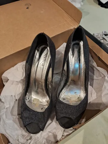Sapatos de festa