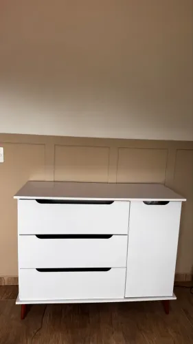 Cômoda e armário para quarto