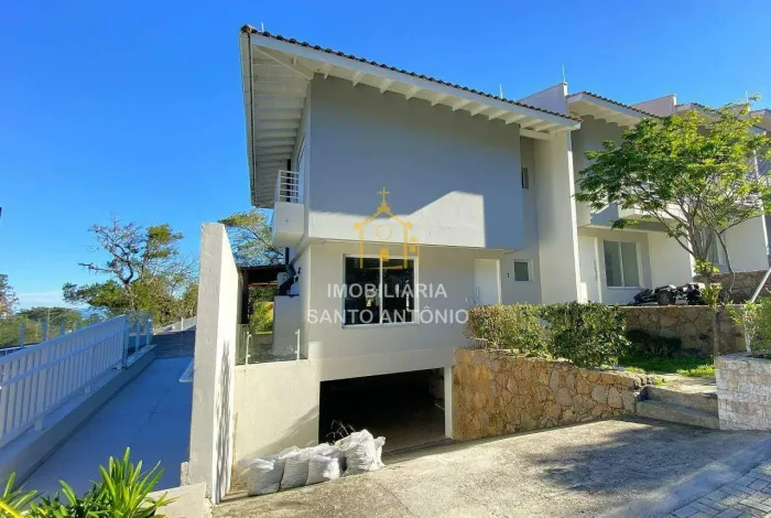 Casa em condomínio para locação  Conforto, elegância e excelente área de lazer