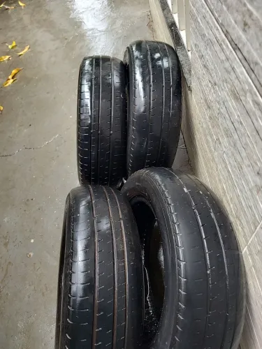 Pneus Pirelli 04 unidades 175/65/ R14