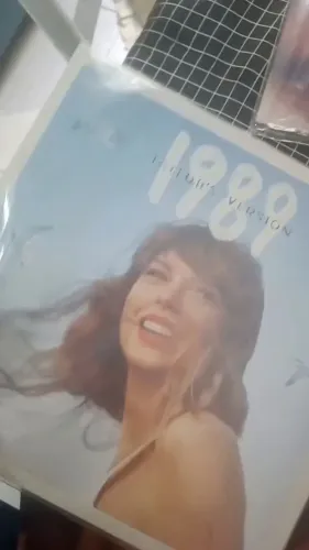Taylor Swift - 5 álbuns em vinil | 6 LPs | 4 versões Midnights + 1989 (Vinil duplo)