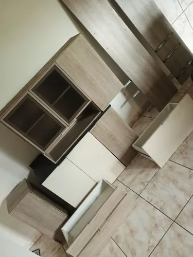 Armário de cozinha 3 partes e 3 gavetas pronto para retirada!