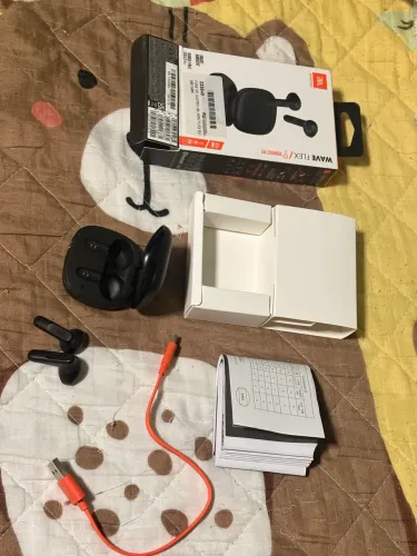 Fone JBL Wave Flex seminovo