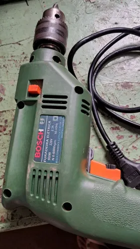 Furadeira bosch 220v 
