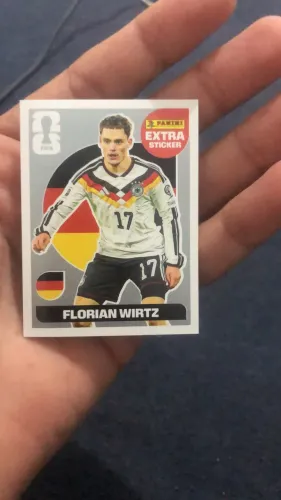 Vendo figurinha extra de prata