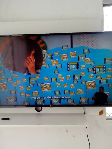 TV LG 49 polegadas smart 4k oportunidade 