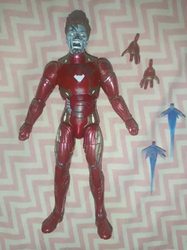 Iron Man Zumbie What if Marvel legends