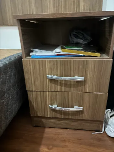 Cama de casal com colchão e cabeceira