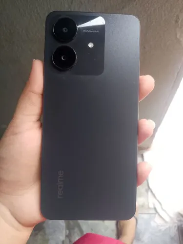 Vendo celular semi novo ,9 mês de uso ,motivo da venda,pq ganhei outro