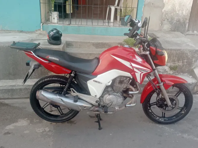 Honda Titan Ex ano 2015