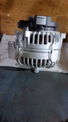 Alternador colhedeira e trator jhon derre 200amp 14v