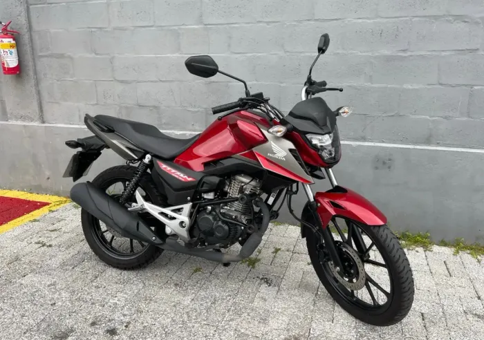 Titan 160