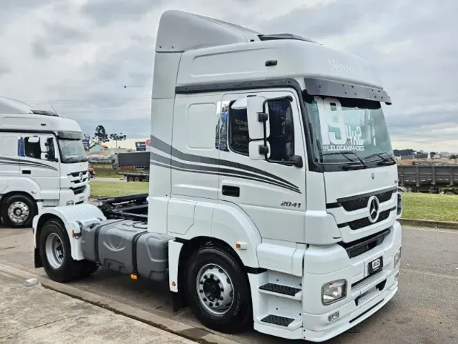 Mercedes Benz Axor 2041 4x2 Ano 2019 Teto Alto Automático - Repasse
