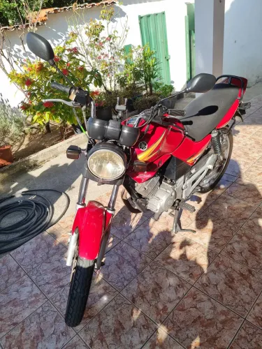 Vendo YBR 2007 completa