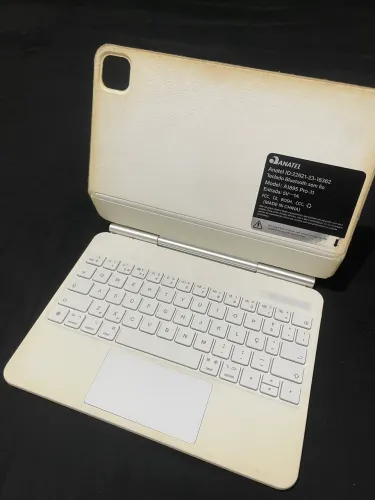 Capa Teclado Magic keyboard para iPad