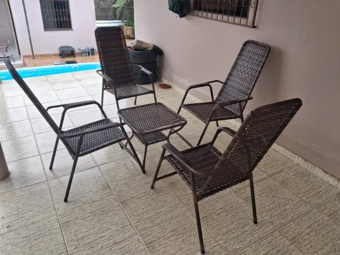 Jogo de cadeiras varanda jardim área externa
