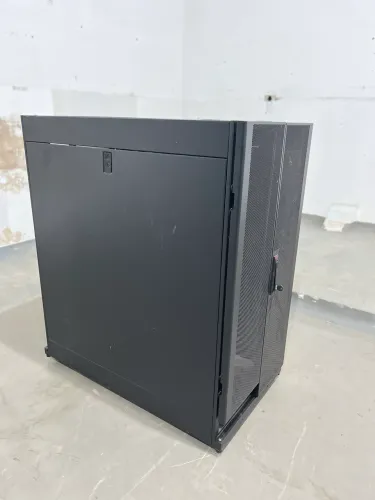 Rack para Servidor 24U APS