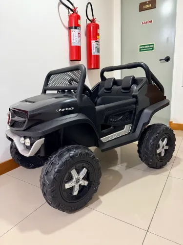 Carrinho Elétrico Importway Mercedes Benz Unimog Rodas Eva