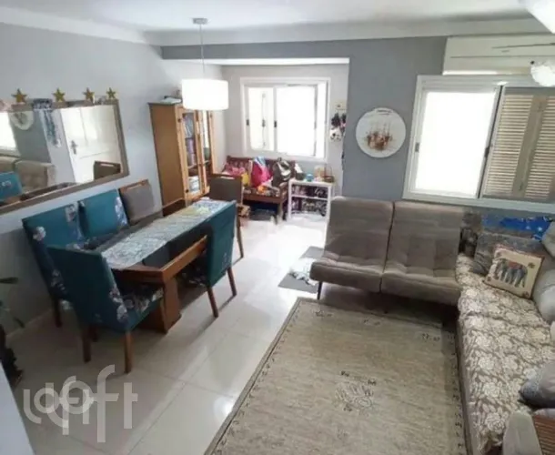 Casa à venda em Vila Nova com 144 m², 3 quartos, 1 suíte, 1 vaga
