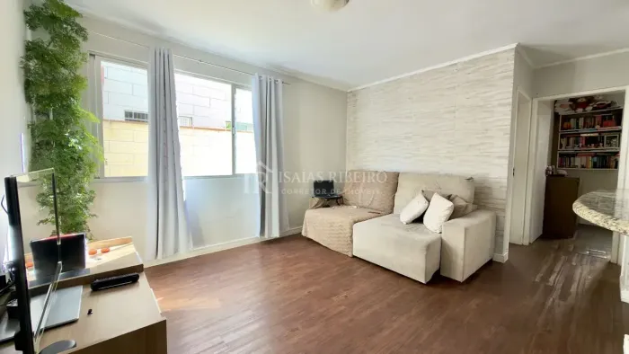Apartamento com 2 quartos e 1 banheiro no bairro Jardim Cidade de Florianópolis, São José