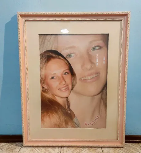 Quadro gigante para 15 Anos, Aniversário, Formatura, Casamento. Moldura rosa 6cm, vidro...