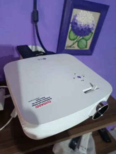 Projetor LG cinebeam pf50ks 