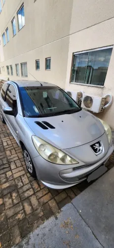 Peugeot 207 XR 1.4 Flex 8V 3P 2012