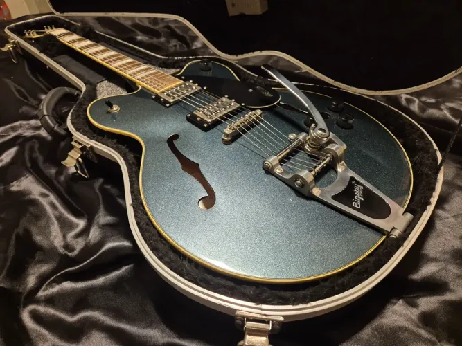 Gretsch G2622T Streamliner Center Block Gunmetal com Hard Case [sem trocas]