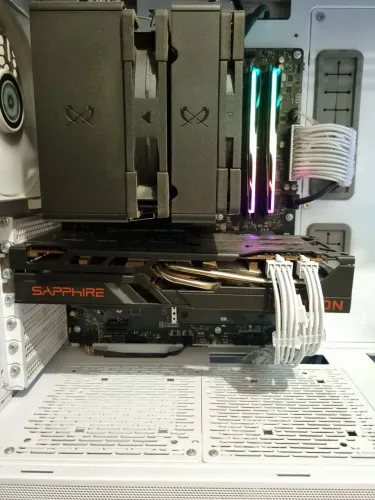 Placa de Vídeo AMD Saphire Pulse RX 6700 XT 12GB