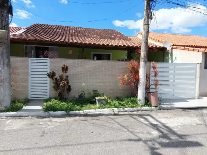 Otima casa alto padrão condominio nobre pertinho do centro da cidade 4 quartos , 2 suítes,