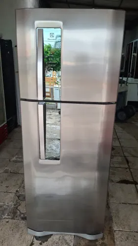 GELADEIRA ELECTROLUX DUPLEX FROST FREE SEMI-NOVA 