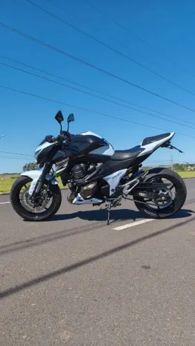 Kawasaki z800 ABS 