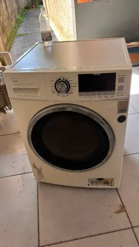 Máquina Lava e Seca