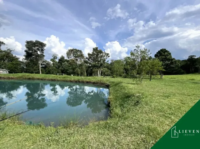 Fazenda/Sítio/Chácara para venda tem 120 metros quadrados com 2 quartos