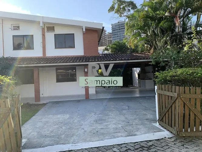 Casa para alugar de 173m² com sala, varanda e 4 quartos na Barra da Tijuca - RJ