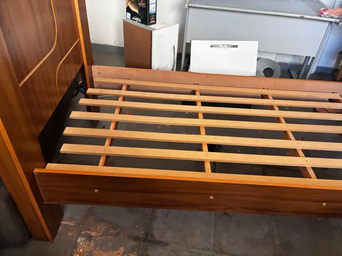 Cama de Solteiro
