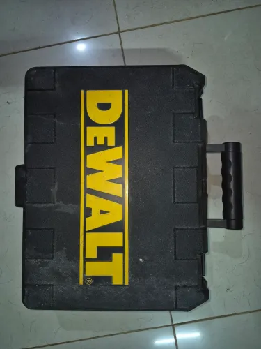 Mala furadeira ou martelete dewalt original bem reforçado