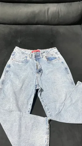 Calça jeans feminina 