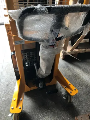 Empilhadeira Manual Menegotti 1.0 Ton X 1600mm