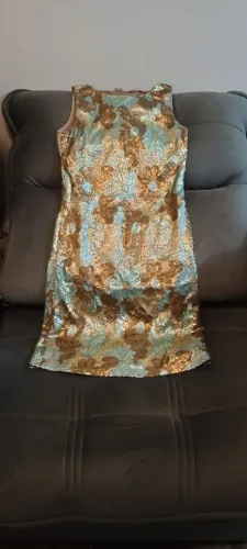 Vestidos de festa em ótimo estado