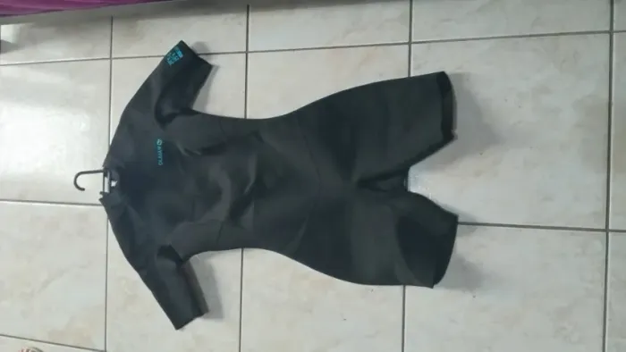 Macacão de neoprene