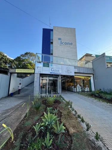 OPORTUNIDADE VENDO SALA URGENTE