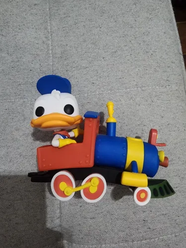 Funko Pop Pato Donald No trem Turma do mickey Disney Original