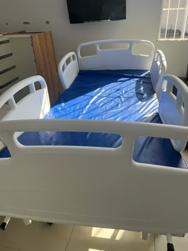Cama hospitalar