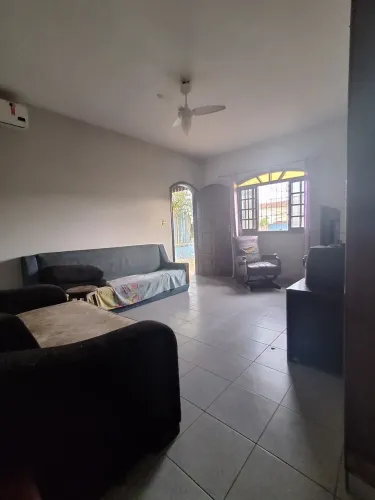 OPORTUNIDADE CASA A VENDA A 50 METROS DO MAR EM ITANHAÉM ACEITA ENTRADA E PARCELAS