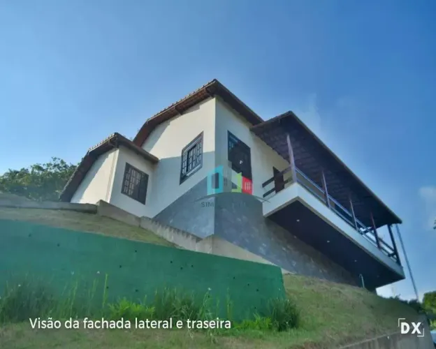 VENDE-SE CASA COM 3 QUARTOS, SENDO 1 SUÍTE EM PIRAÍ/RJ