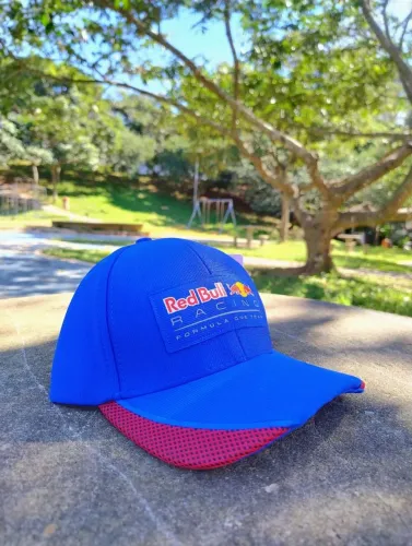 Boné red bul azul 