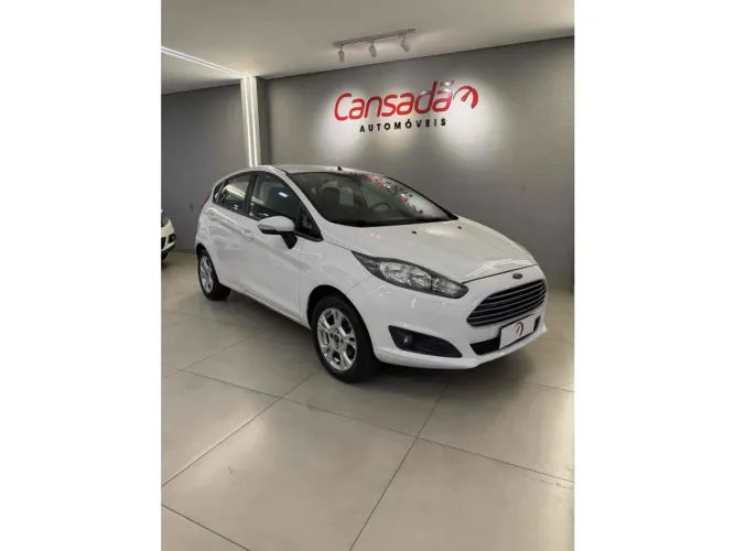 Ford Fiesta 1.0 Rocam SE Plus Hatch 8V Flex 4P Manual 2017