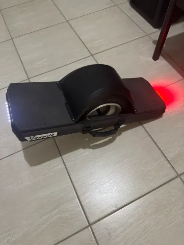 Skate elétrico Onewheel gosmilo
